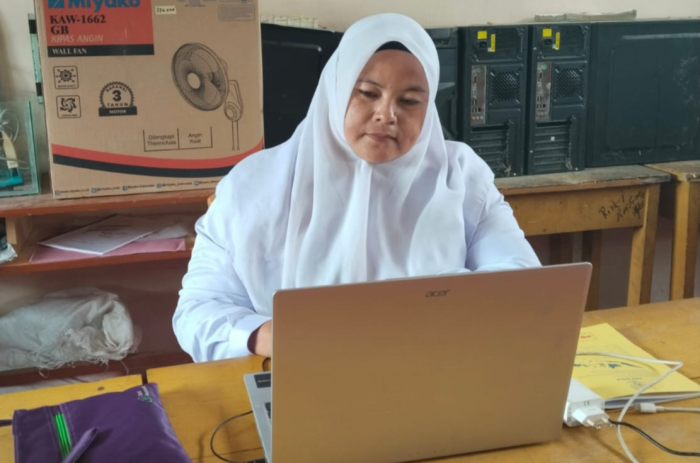 Dua Guru MTsN 7 Bungo Ikuti Orientasi Akademik PPG Secara Daring