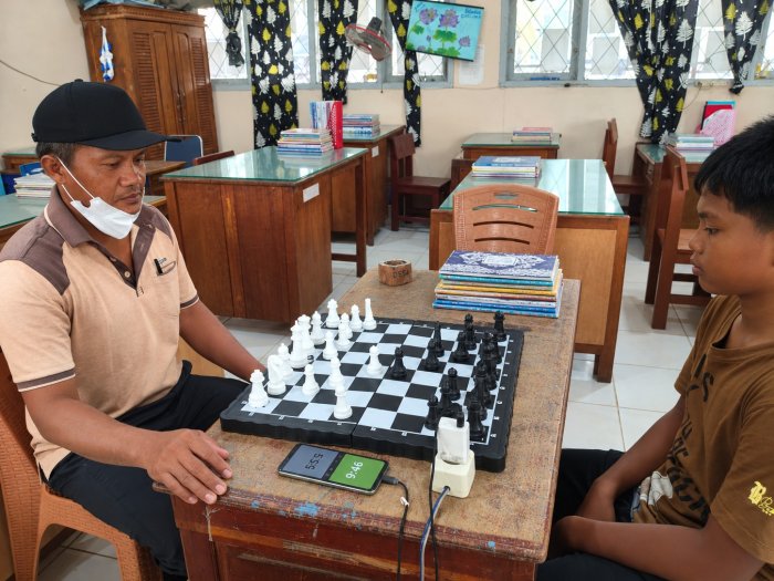 Asah Otak dan Uji Strategi, Peserta Catur MTsN 7 Bungo Bersiap Hadapi KOMPAS Madrasah 2026 Asah Otak dan Uji Strategi, Peserta Catur MTsN 7 Bungo Bersiap Hadapi KOMPAS Madrasah 2026