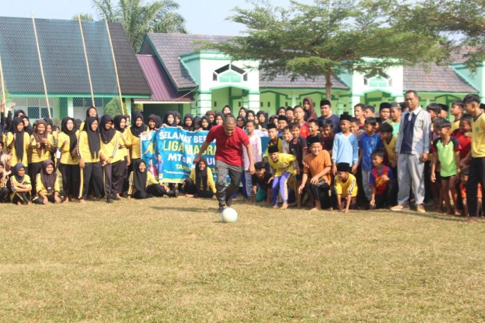 Liga Madrasah 2026 MTsN 7 Bungo Resmi Dibuka, Junjung Sportivitas, Raih Prestasi Liga Madrasah 2026 MTsN 7 Bungo Resmi Dibuka, Junjung Sportivitas, Raih Prestasi