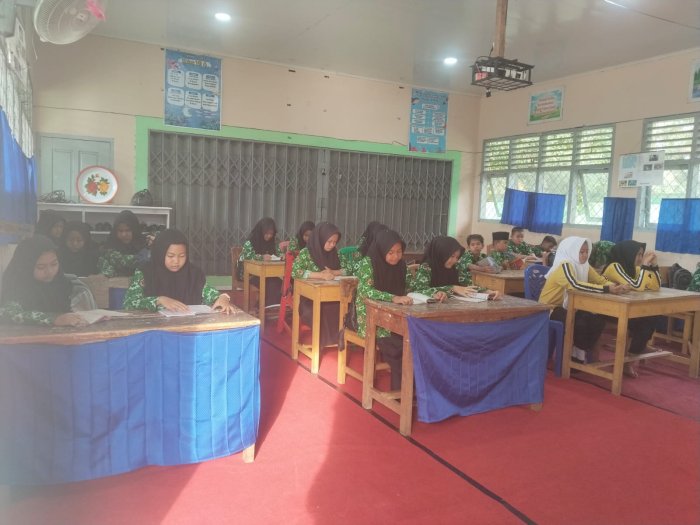 Kegiatan Literasi Al-Quran di Pagi Hari, MTsN 7 Bungo Terus Tanamkan Kecintaan Siswa terhadap Al-Quran