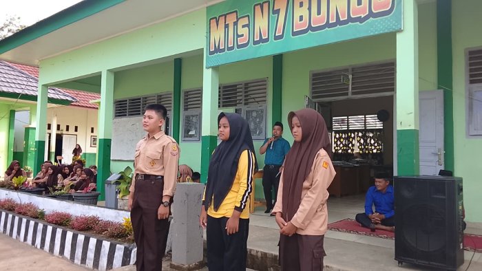 Tiga Penampilan Terbaik Melaju ke Babak Final MTsN 7 Bungo Mencari Bakat Hari Pertama