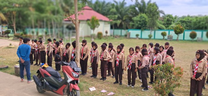 MTsN 7 Bungo Gelar Kegiatan Pramuka Rutin, Bentuk Karakter dan Kepemimpinan Siswa