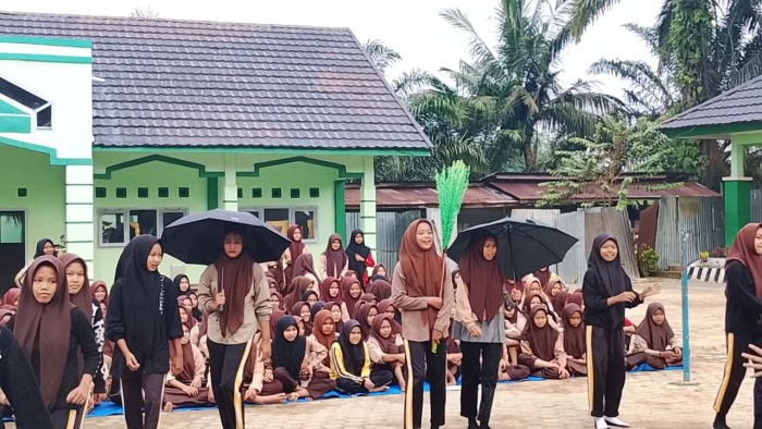 Tari Musikal Upin Ipin Buka Ajang Minat Bakat dengan Penuh Keceriaan