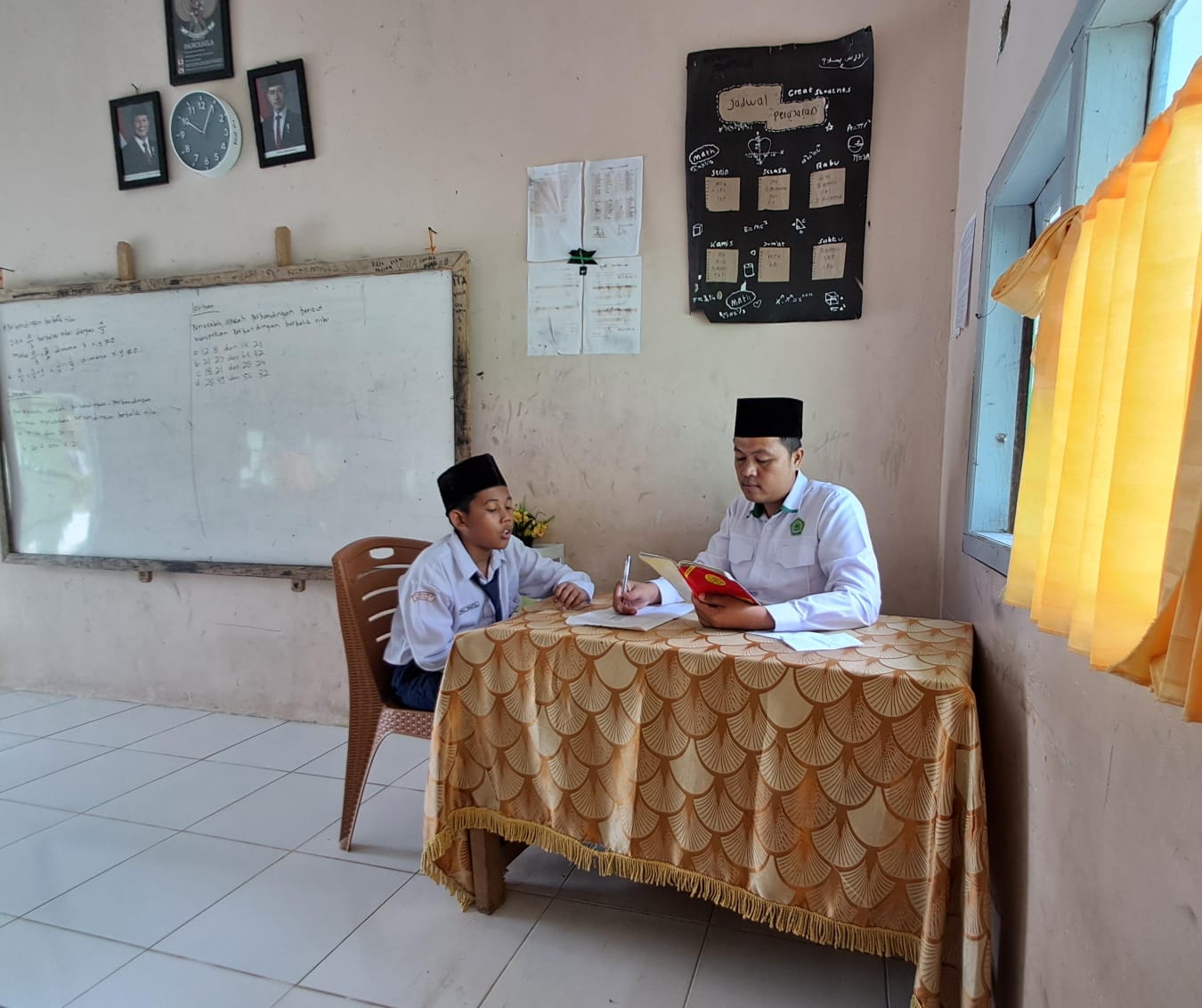 Gencarkan Program Tahfidz Al-Quran di MTsN 7 Bungo, Guru Antusias Bina Siswa