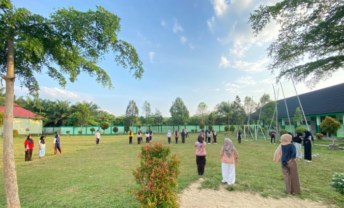PMR MTsN 7 Bungo Gelar Latihan Rutin: Tingkatkan Kesiapsiagaan dan Semangat Kemanusiaan