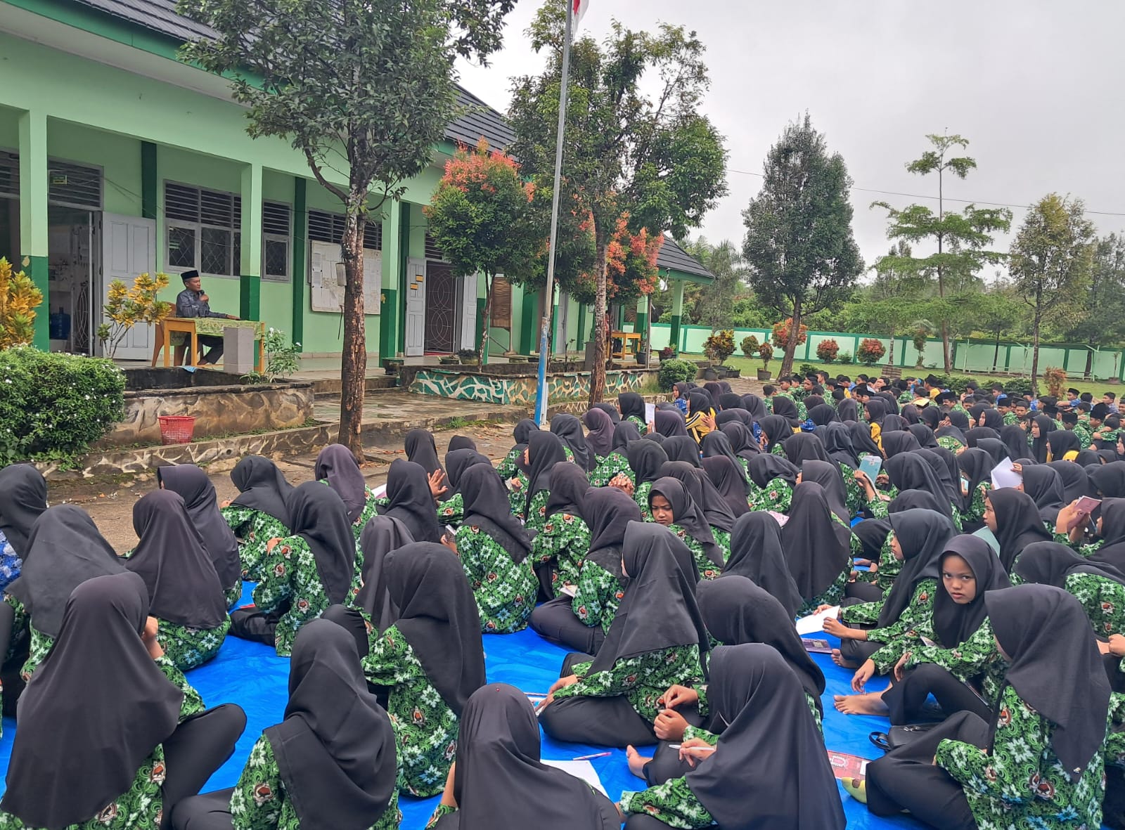 Kamad Resmi Buka Kegiatan Kajian Ramadhan di MTs Negeri 7 Bungo