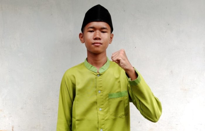 Rizky Fahrur Reza, Delegasi MTsN 7 Bungo, Siap Melaju ke Tingkat Provinsi dalam Olimpiade Madrasah Indonesia (OMI) 2025