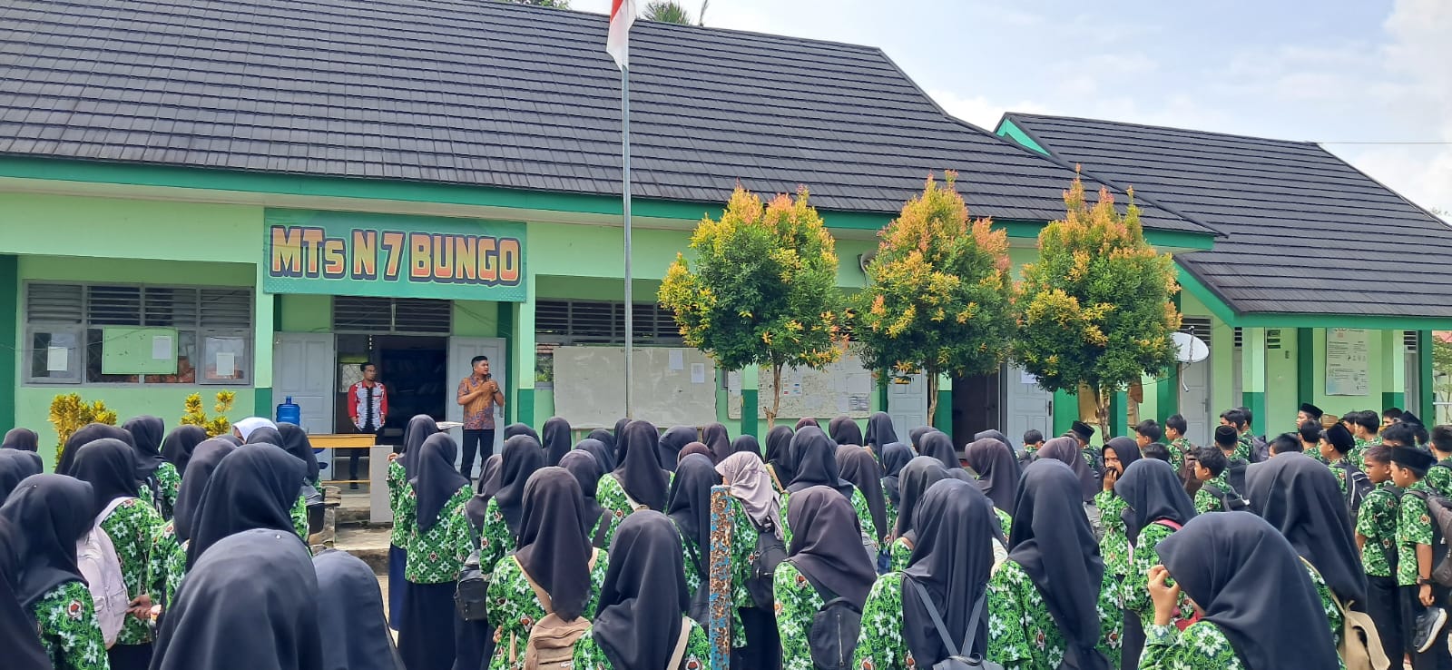 Guru BK Adakan Sosialisasi Kepatuhan terhadap Peraturan di MTs Negeri  7 Bungo