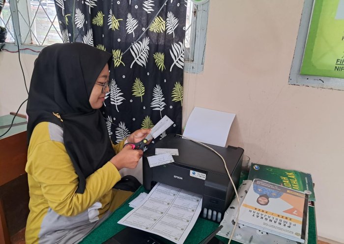 Panitia ASAS Ganjil MTsN 7 Bungo Mantapkan Persiapan Administrasi Menjelang Pelaksanaan