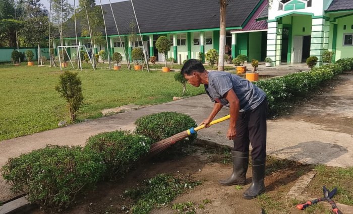Muhammad Syafii, Garda Terdepan Wujudkan Madrasah ASRI di MTsN 7 Bungo