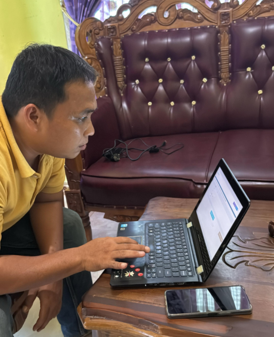 Tendik MTs N 7 Bungo Ikuti Simulasi Ujian SKTT (Seleksi Kompetensi Teknis Tambahan) Moderasi Beragama PPPK Tahap II Kemenag Tahun Anggaran 2024