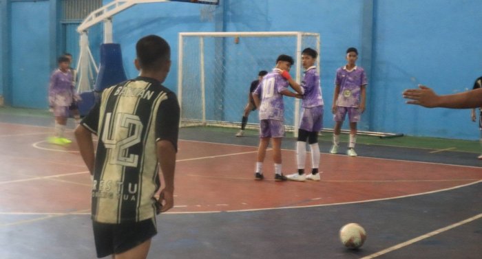Dramatis! Tim Futsal MTsN 7 Bungo Tembus Final KOMPAS Madrasah 2026 Lewat Adu Penalti Dramatis! Tim Futsal MTsN 7 Bungo Tembus Final KOMPAS Madrasah 2026 Lewat Adu Penalti
