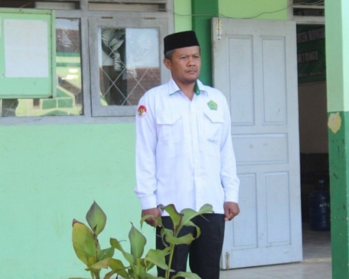 Jelang Batas Akhir, Kepala MTsN 7 Bungo Ingatkan Penyelesaian Pelatihan Kurikulum Berbasis Cinta 2026 Jelang Batas Akhir, Kepala MTsN 7 Bungo Ingatkan Penyelesaian Pelatihan Kurikulum Berbasis Cinta 2026