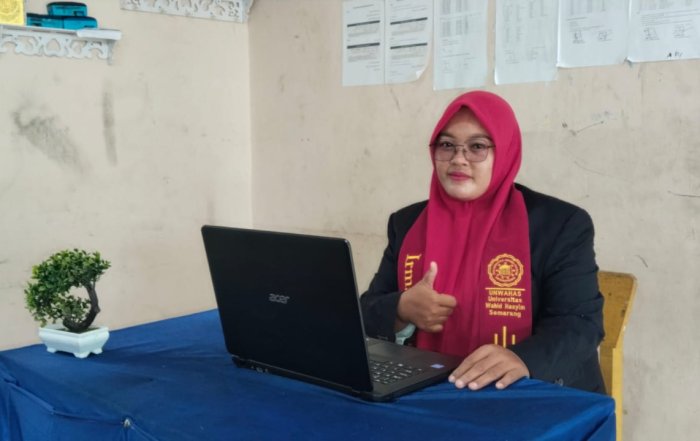 Penuh Haru dan Kebanggaan, Ibu Irma Yulia Selesaikan Yudisium PPG SKI Universitas Wahid Hasyim Semarang
