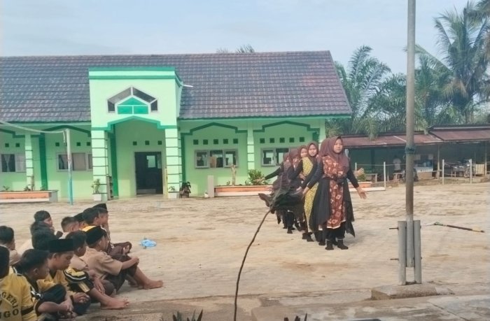 Spektakuler! Grand Final MTsN 7 Bungo Mencari Bakat 2025 Tampilkan Kreativitas Siswa