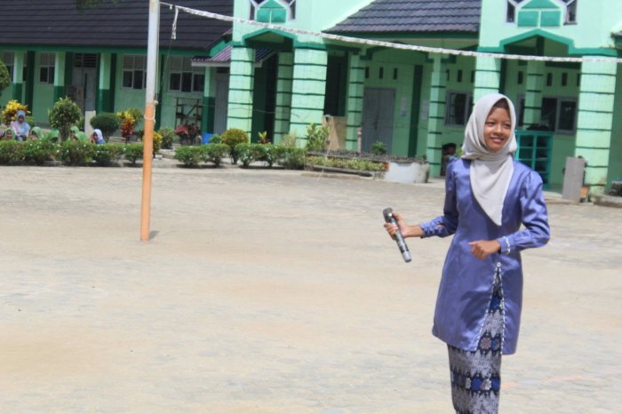 Tiga Finalis Terbaik Siap Beradu Suara pada Grand Final Lomba Vocal Solo Lagu Daerah Jambi di MTsN 7 Bungo