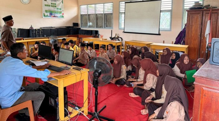 MTsN 7 Bungo Kembali Gelar Kegiatan Minat Bakat: Bimbingan Teknis Penyelenggaraan Jenazah